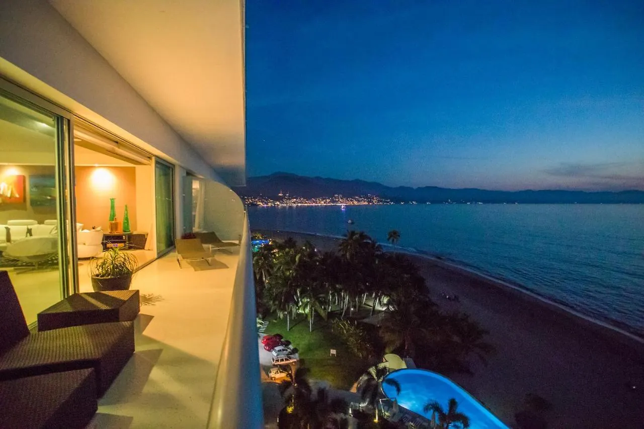Luxury Condo Peninsula Puerto Vallarta 0*,