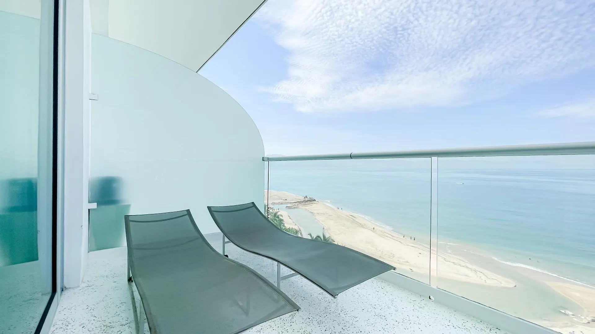 아파트 Luxury Condo Peninsula 푸에르토 발라타