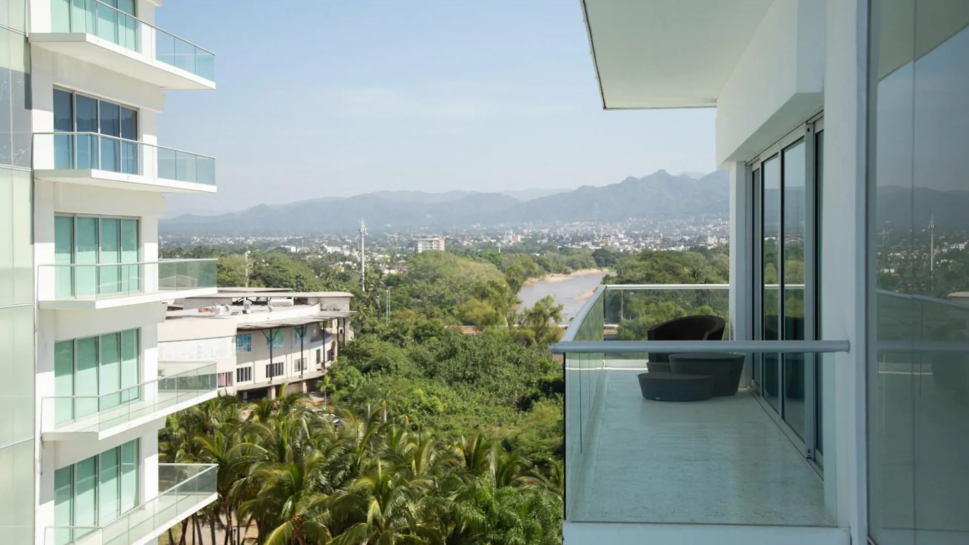 아파트 Luxury Condo Peninsula 푸에르토 발라타