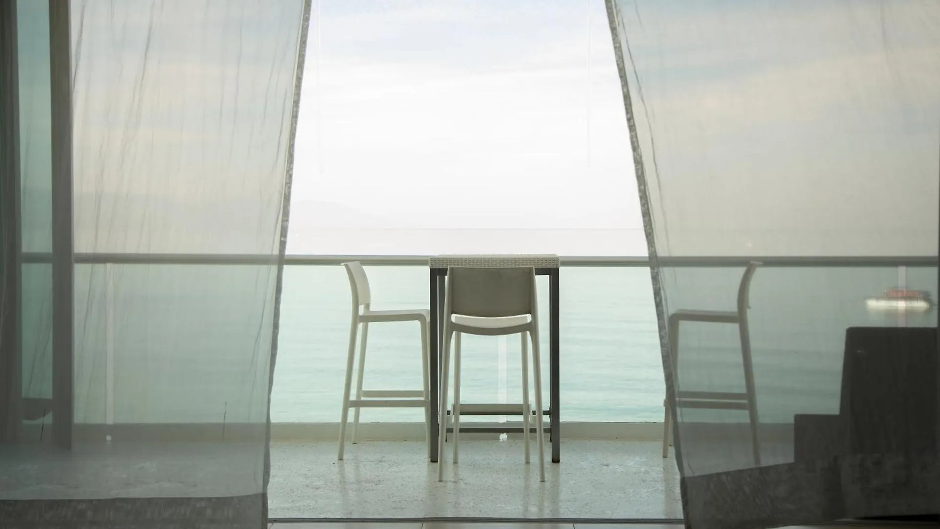 Luxury Condo Peninsula 푸에르토 발라타 0*,
