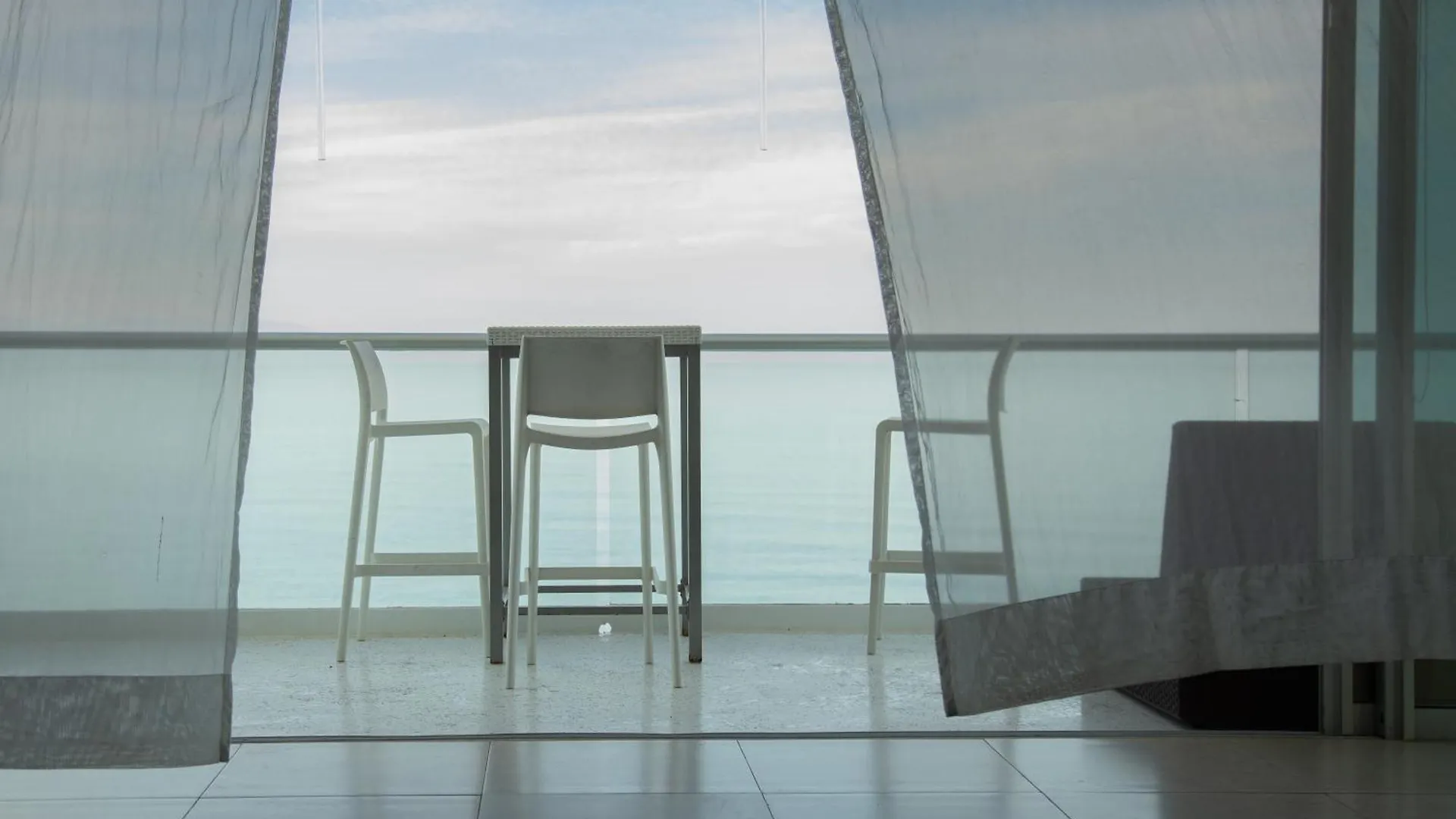 Luxury Condo Peninsula 푸에르토 발라타 아파트